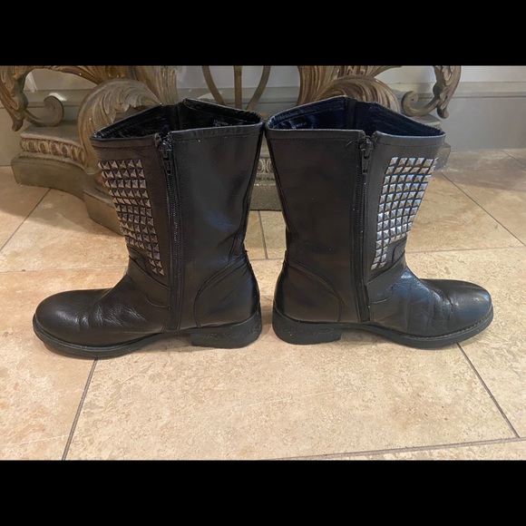 Kenneth Cole Black Leather studded combat boots - Picture 6 of 11